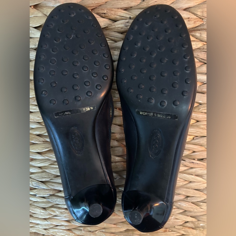Tod's Navy Cutout Women's Heels - Picture 14 of 16